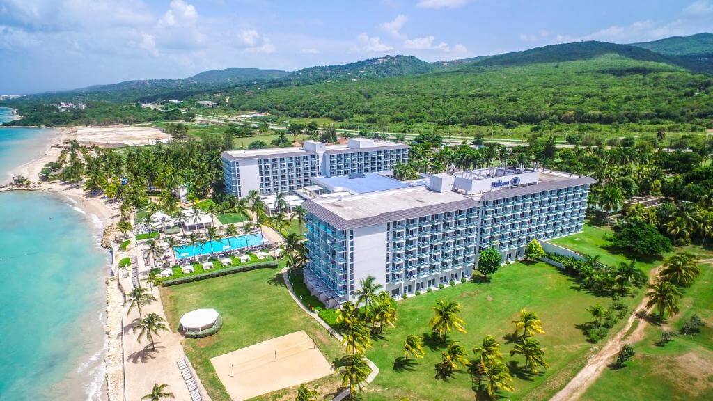 VibraGem Tours Airport Transfer to Hilton Rose Hall in Montego Bay Jamaica