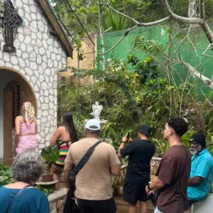 Bob Marley 9 Mile Tour: Walk in the Footsteps of a Legend​